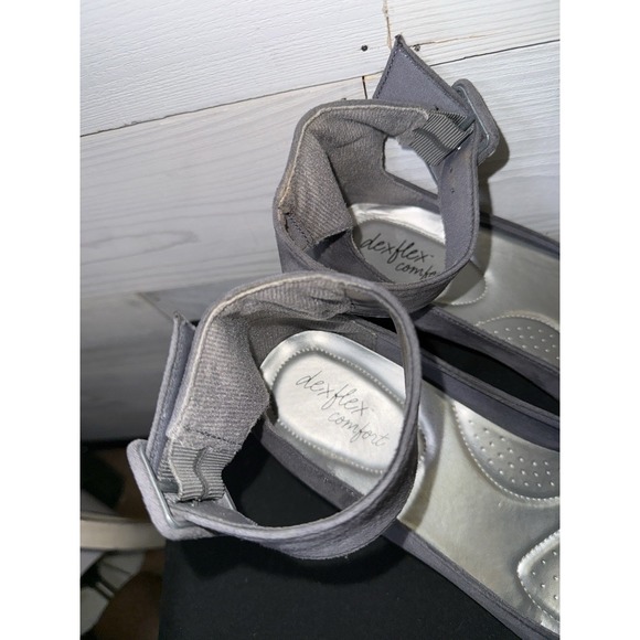 Dexflex Comfort Women's Wedge Shoes Gray Size 10 Wide Ankle Strap Memory Foam - Picture 3 of 6